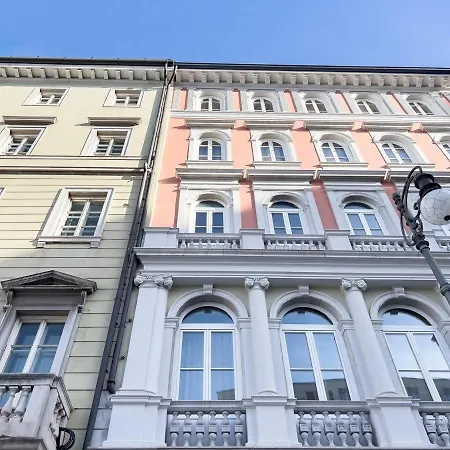 アパート Piazza Della Borsa 3b Tirabora Short Rent