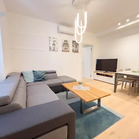 公寓 Piazza Della Borsa 3b Tirabora Short Rent *